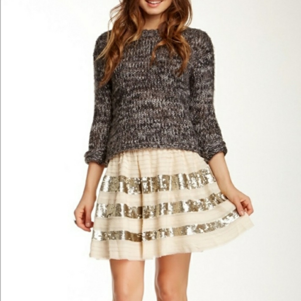 🎉NWT Free People Ivory and Silver Sequin Ruffled Skirt Size Small